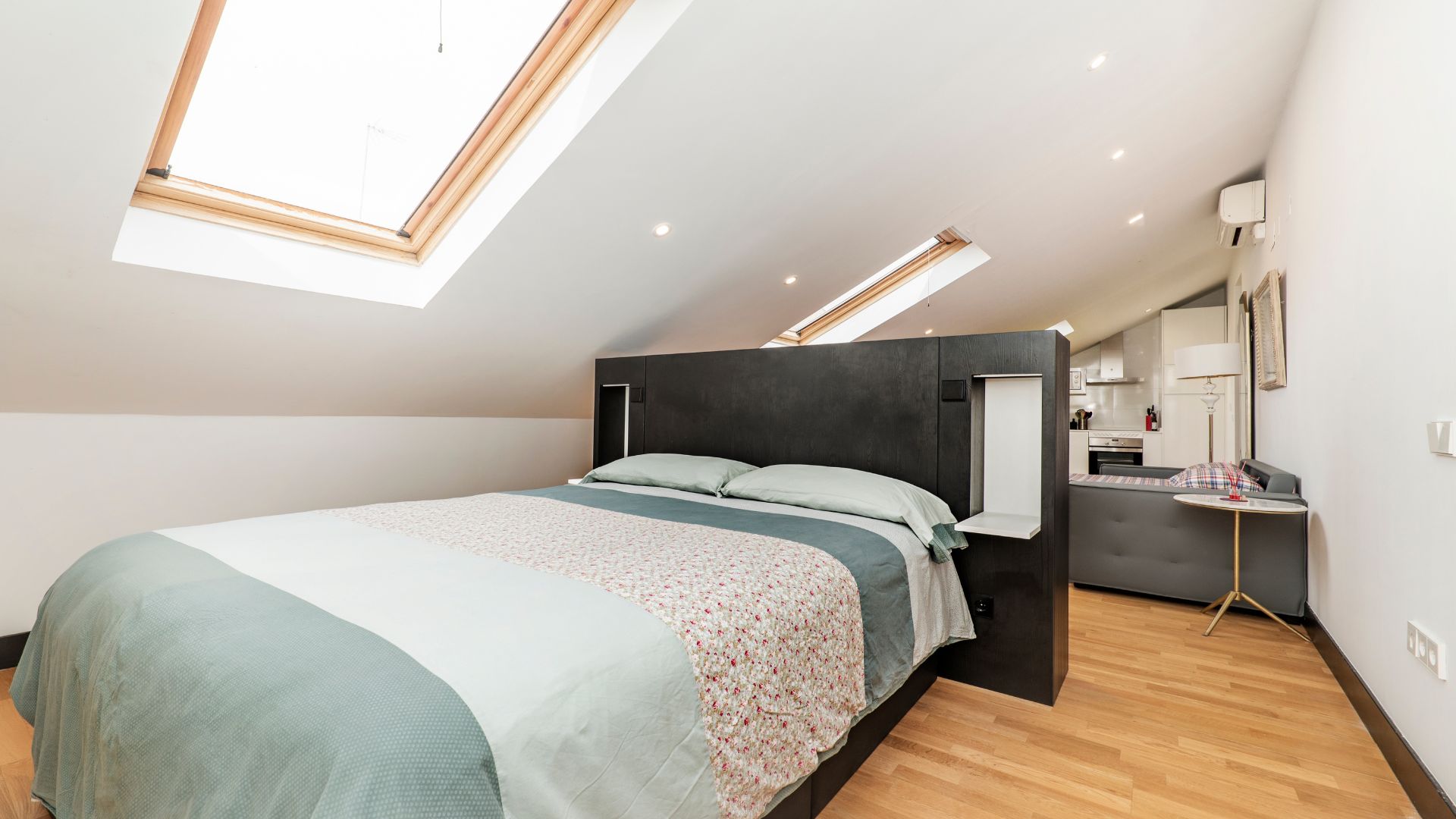 Flat Skylights near me
